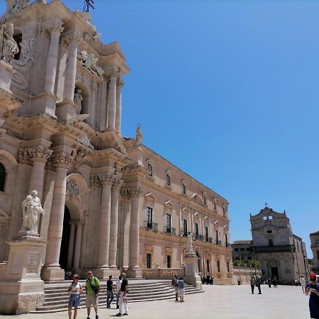 Apartamento A Casa Di Pato Syracuse Exterior foto